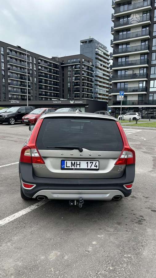 Volvo XC70, 2.4 l., Универсал