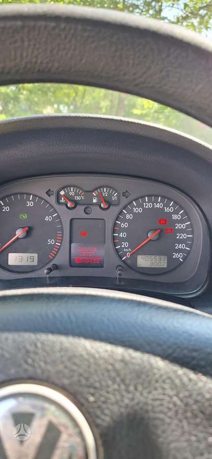 Volkswagen Golf - 5
