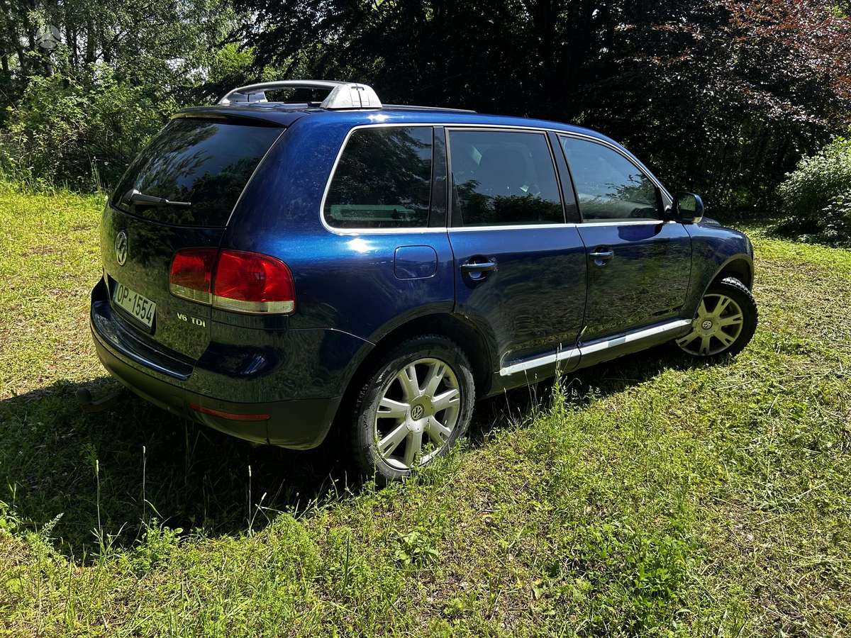 Volkswagen Touareg - 5