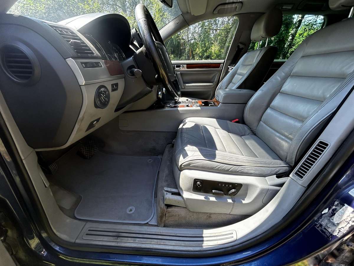 Volkswagen Touareg - 10