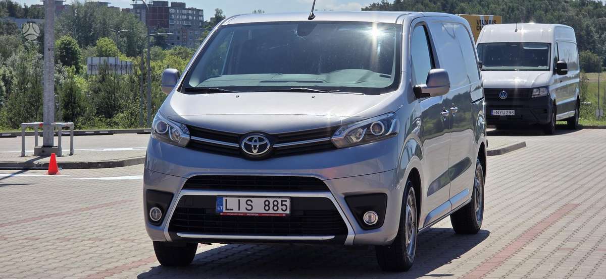 Toyota Proace - 1