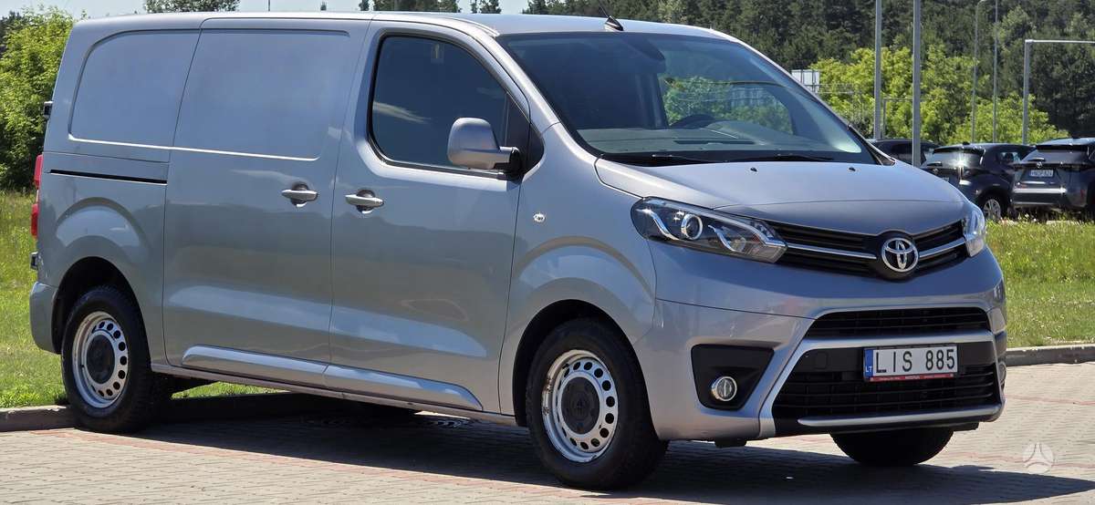 Toyota Proace - 10