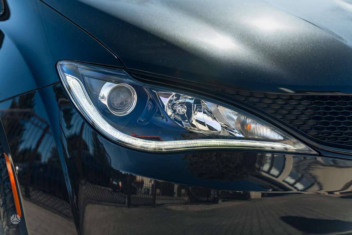 Chrysler Pacifica, 3.6 l., Минивэн