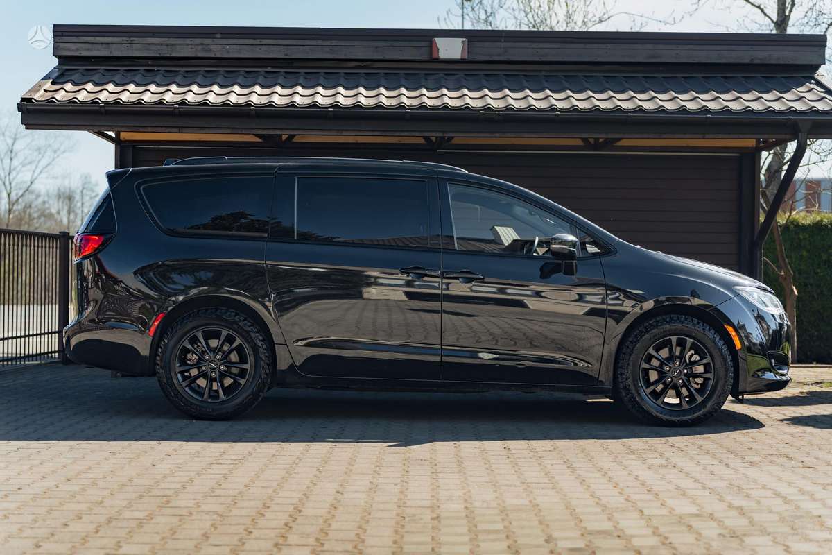 Chrysler Pacifica, 3.6 l., Минивэн