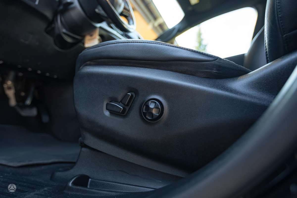 Chrysler Pacifica, 3.6 l., Минивэн