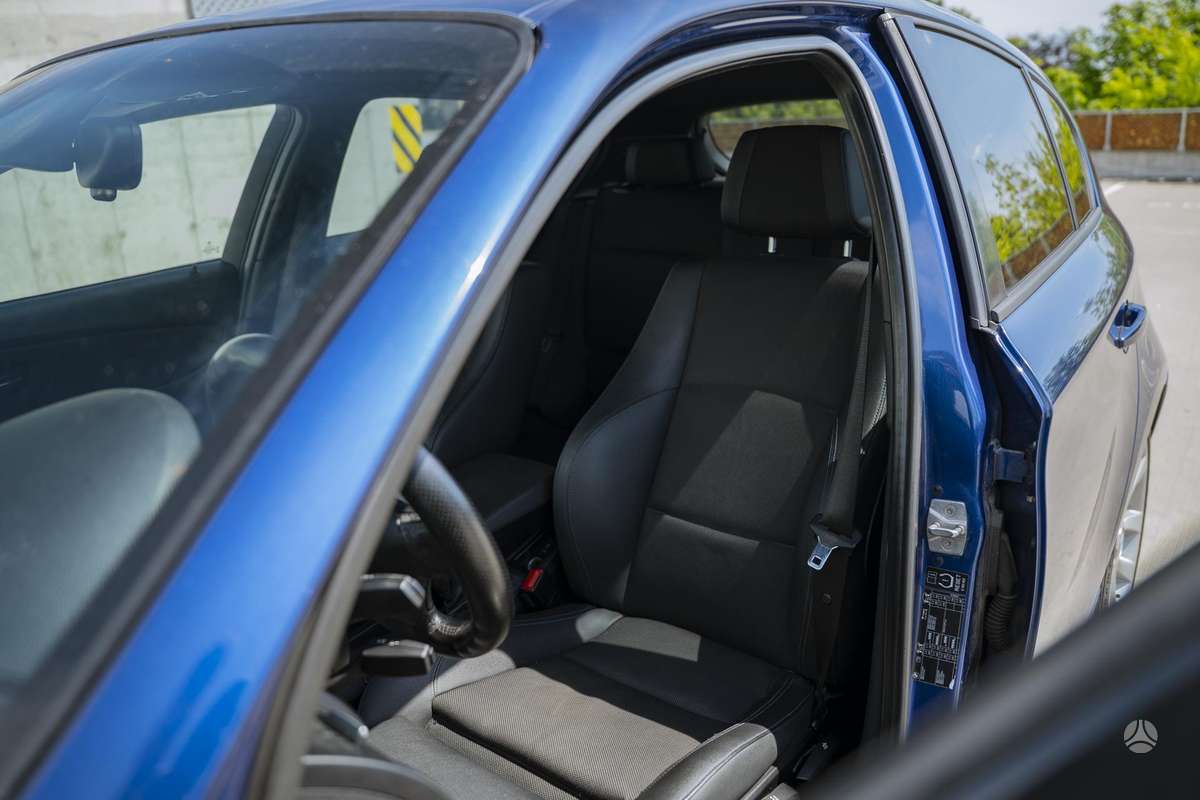 BMW 118, 2.0 l., Хэтчбек