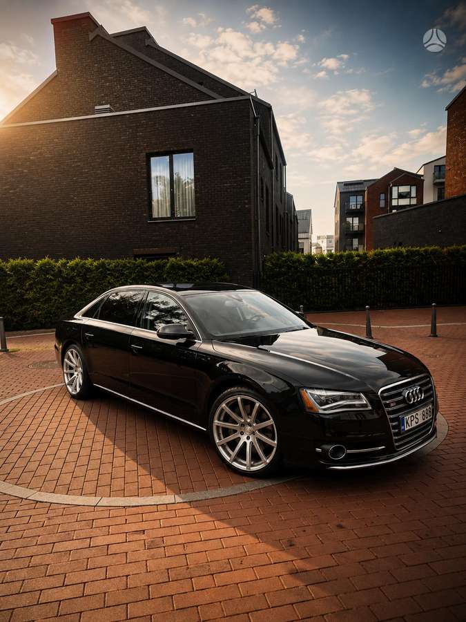 Audi A8, 4.0 l., Седан