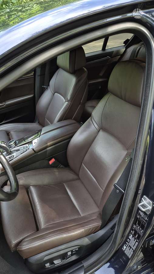 BMW M550, 3.0 l., Седан