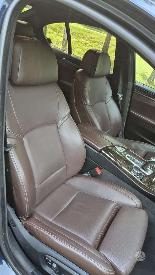 BMW M550, 3.0 l., Седан