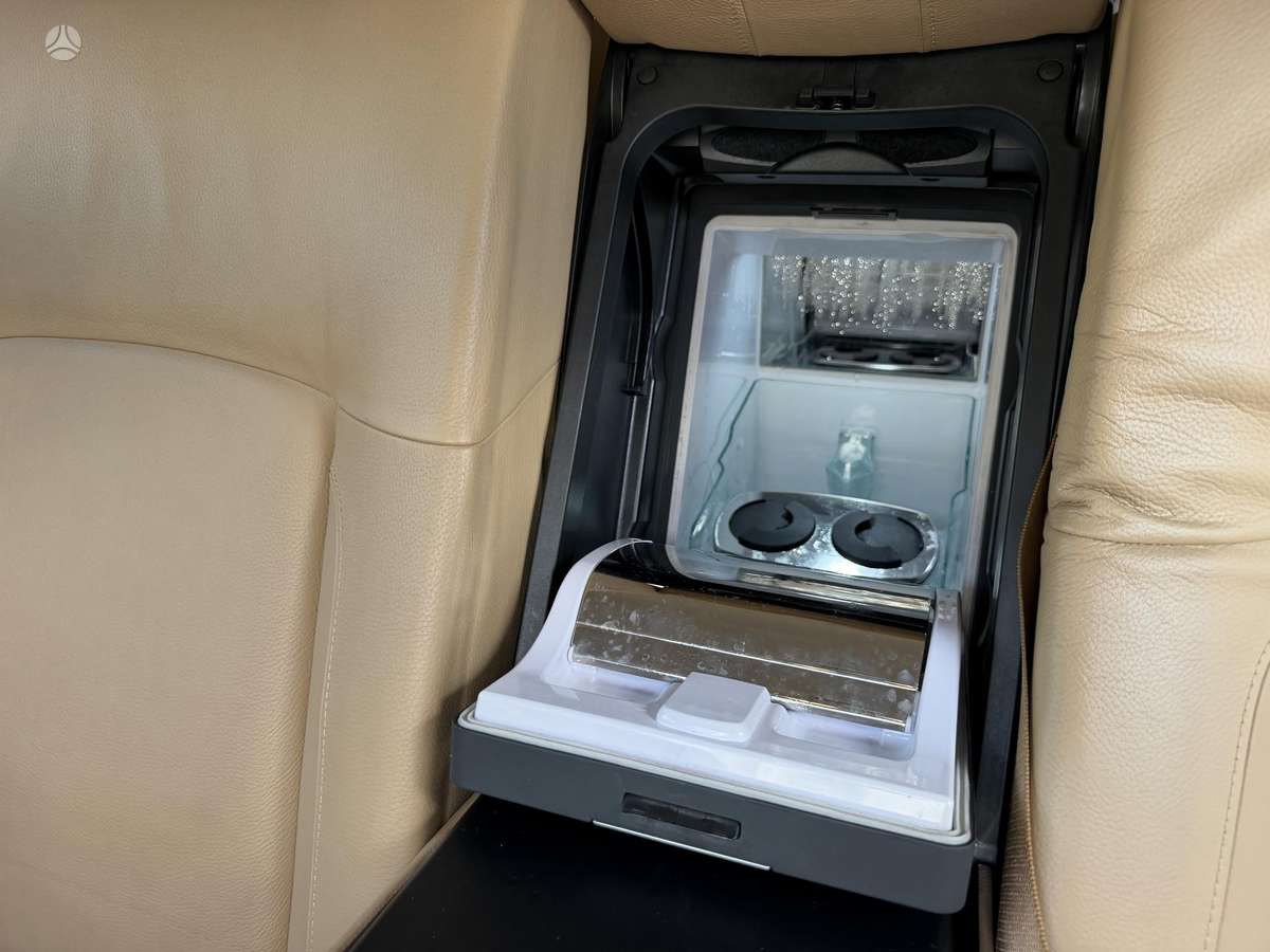Rolls-Royce Ghost, 6.6 l., sedanas