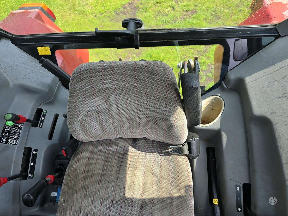 Case-IH CS 86A, tractors