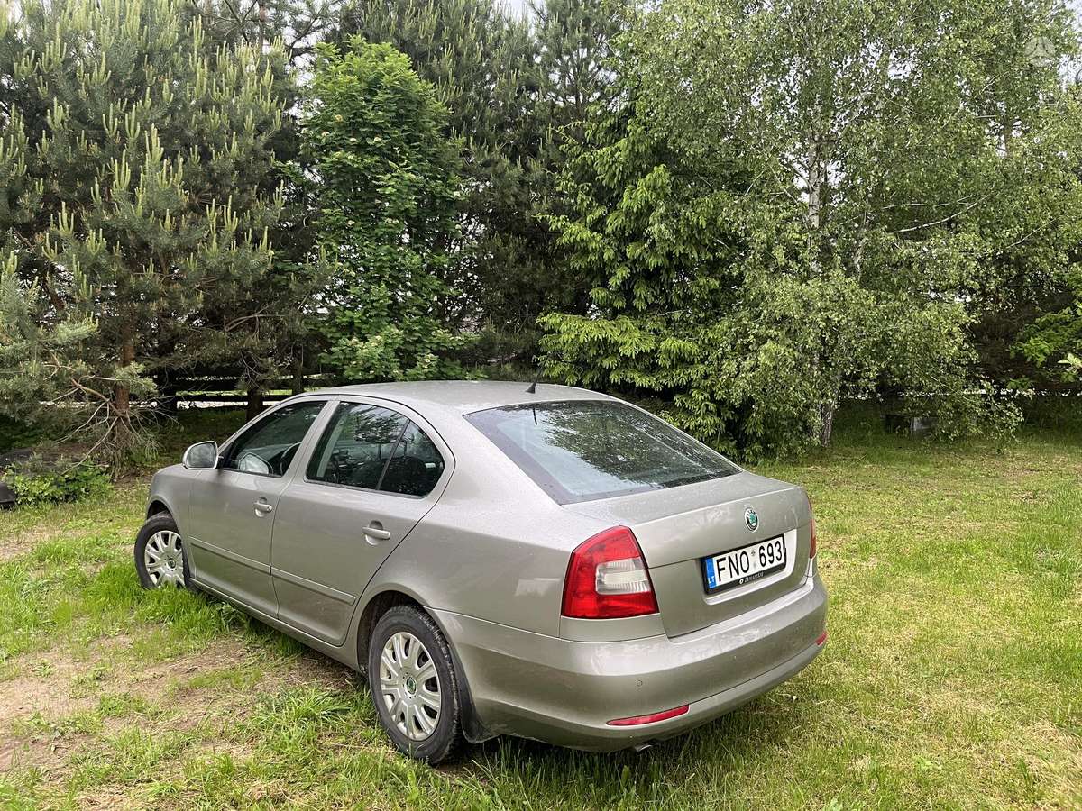 Skoda Octavia, 1.2 l., Хэтчбек