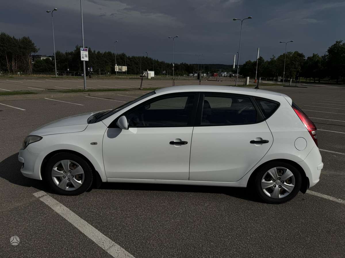 Hyundai i30, 1.4 l., hatchback