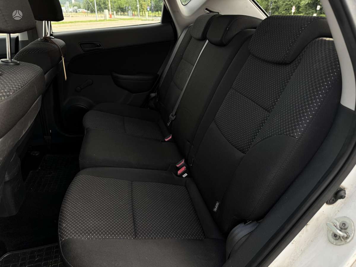 Hyundai i30, 1.4 l., hatchback