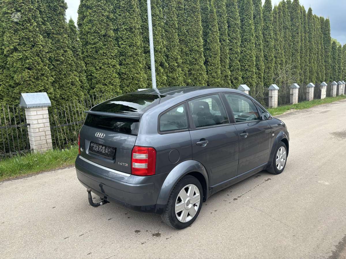 Audi A2, 1.4 l., hatchback