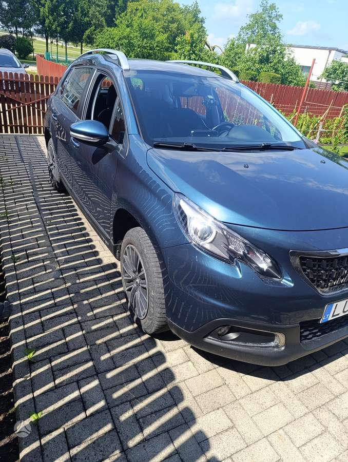 Peugeot 2008 - 4