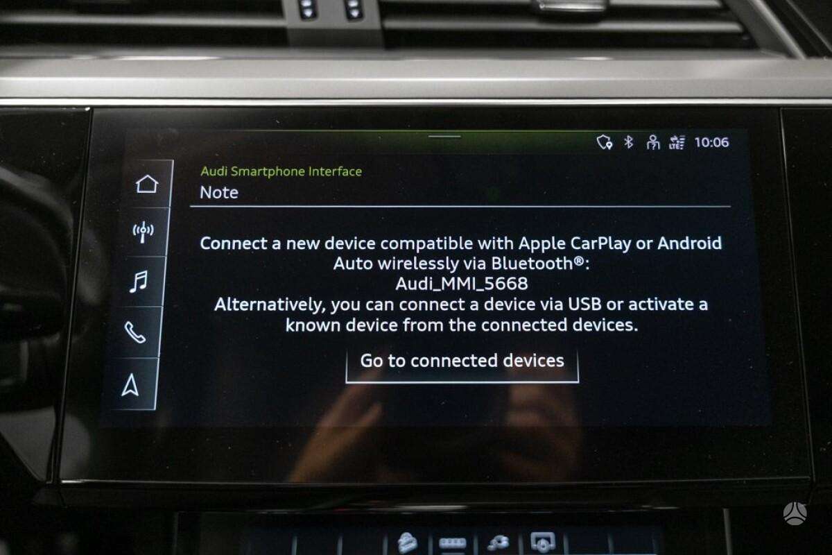Audi e-tron, off-road / crossover
