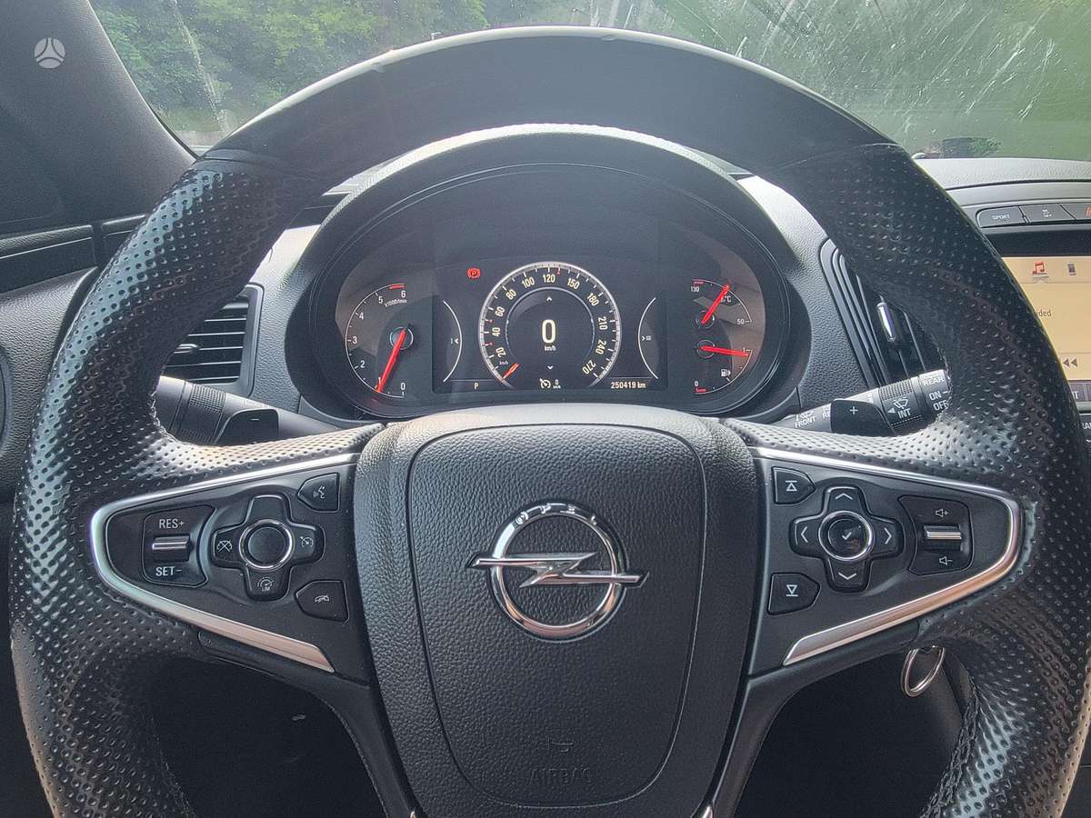 Opel Insignia, 2.0 l., Универсал