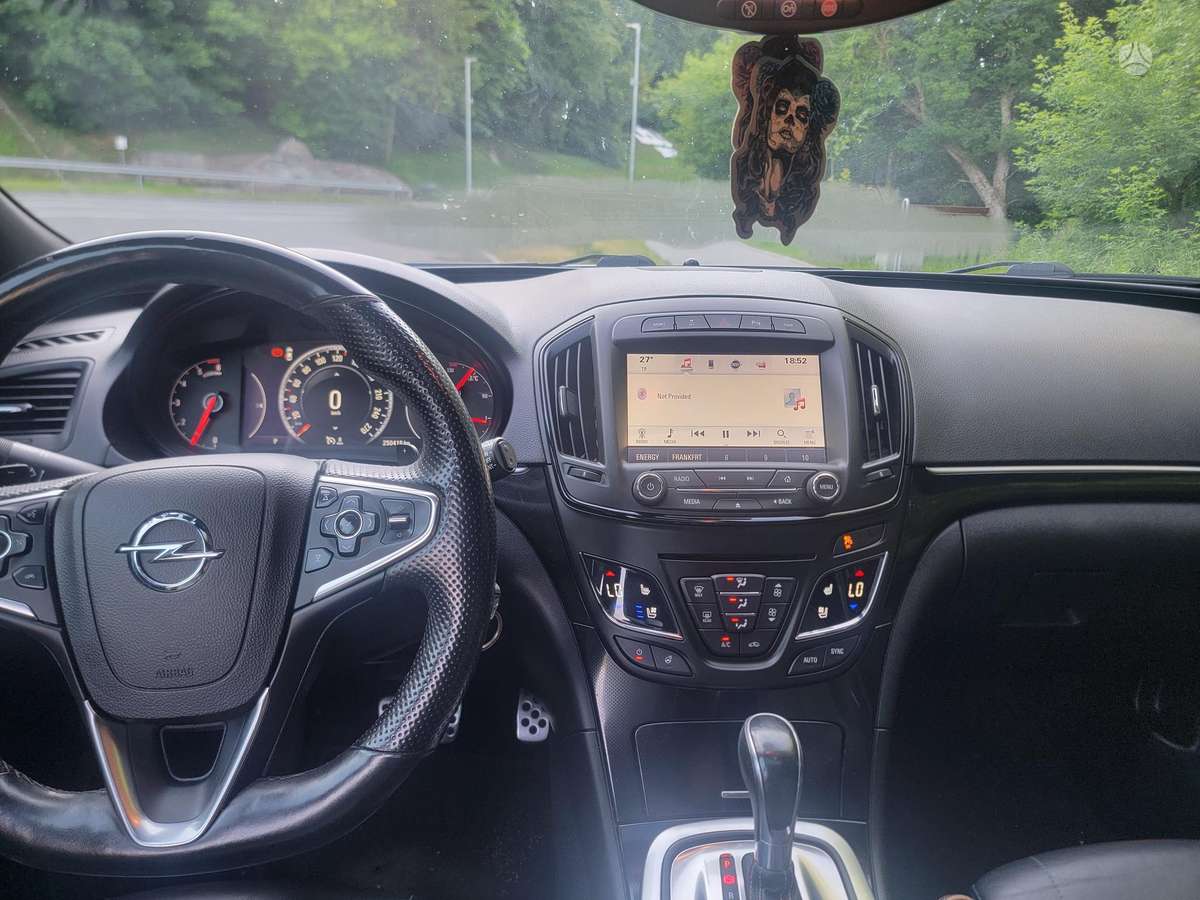 Opel Insignia, 2.0 l., Универсал