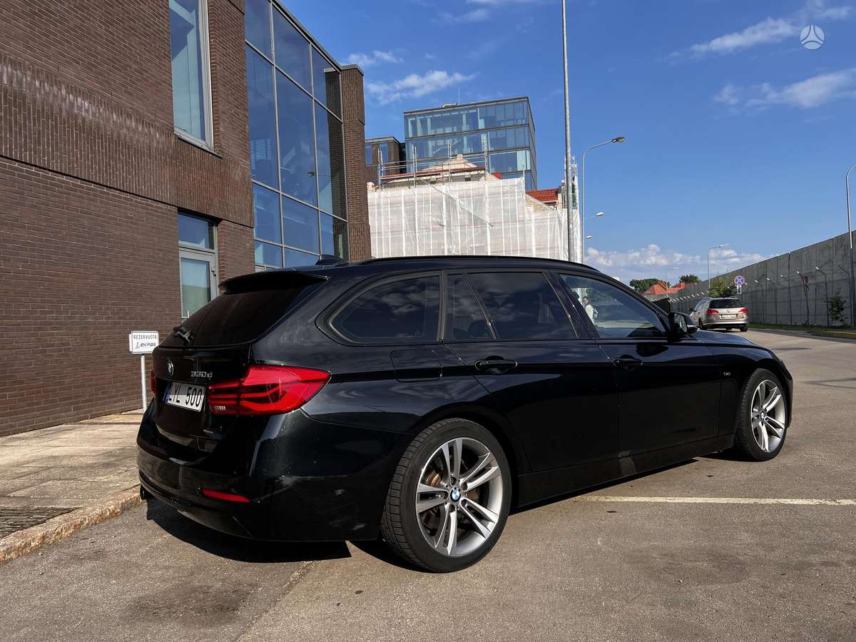 BMW 330, 3.0 l., wagon