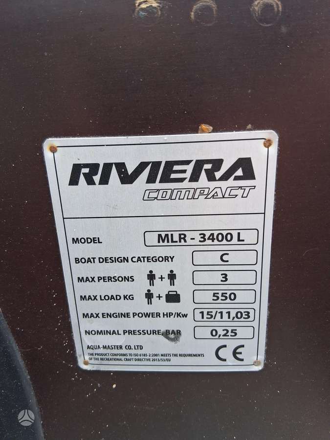 Riviera, pripučiamos valtys