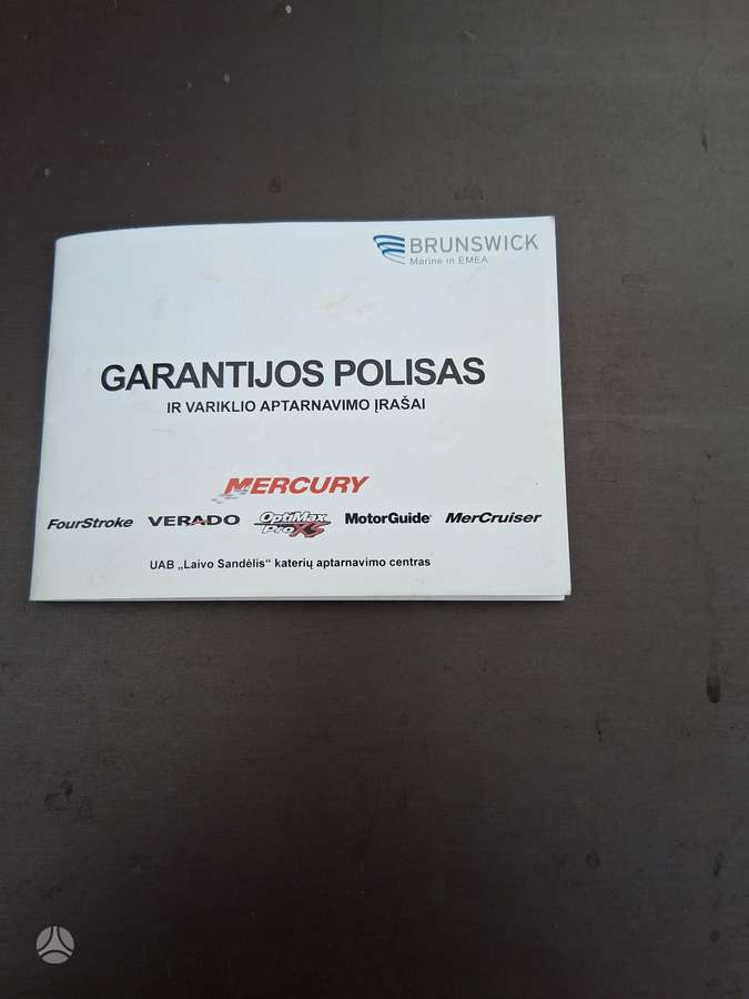 Riviera, pripučiamos valtys