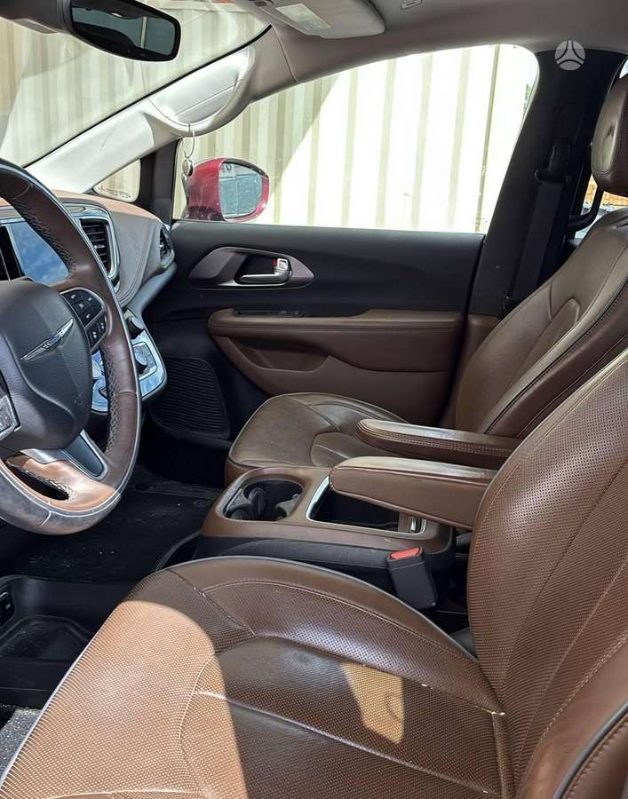 Chrysler Pacifica, 3.6 l., Минивэн