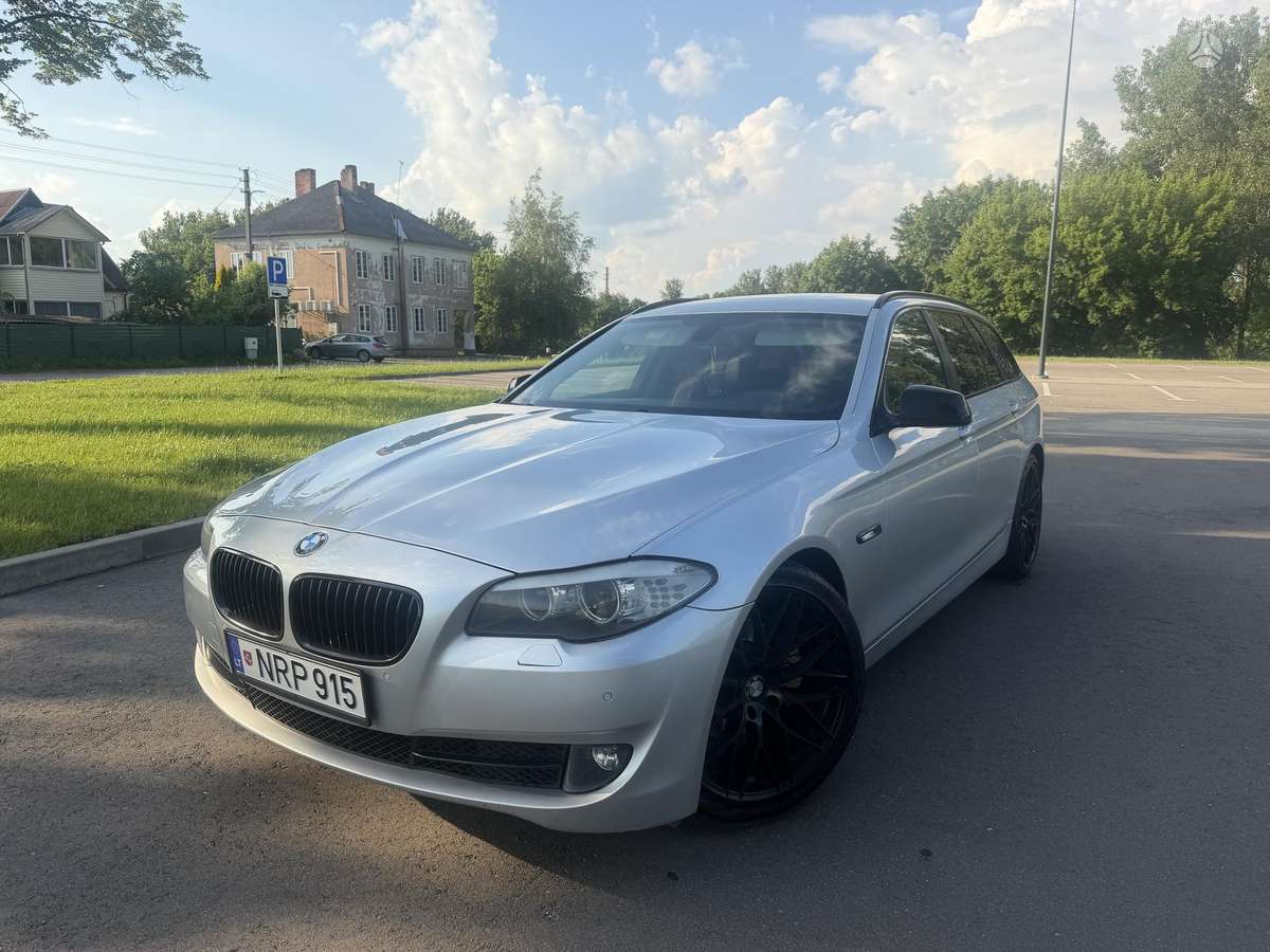 BMW 520, 2.0 l., Универсал
