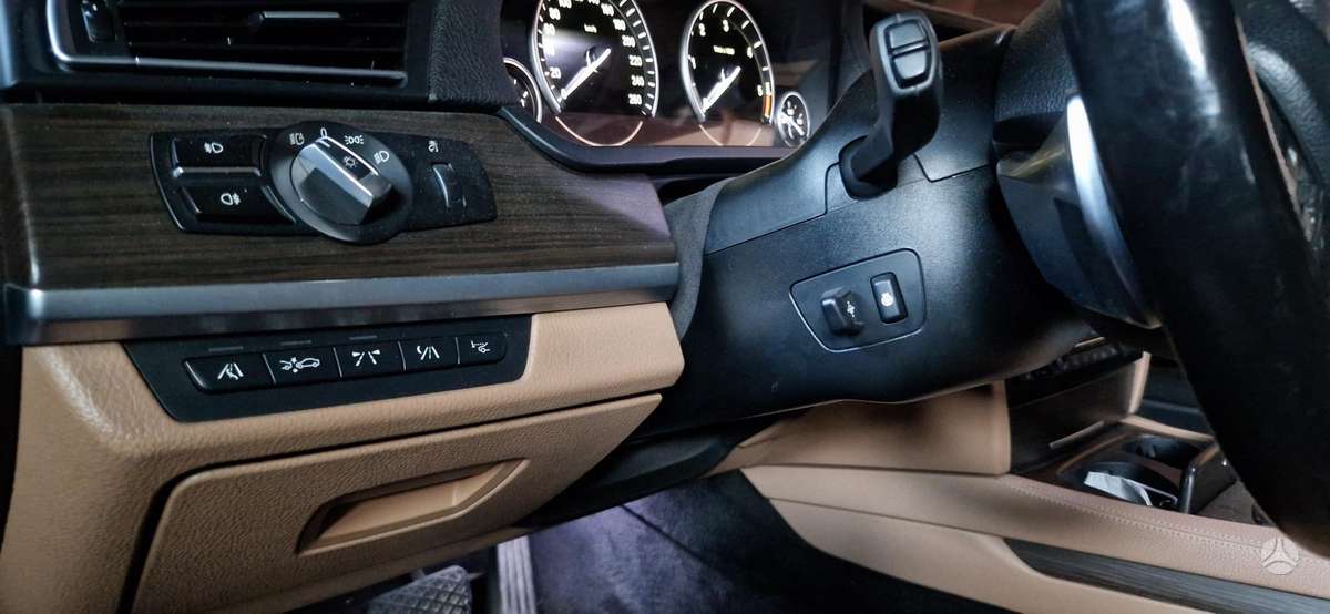 BMW 740, 3.0 l., Седан