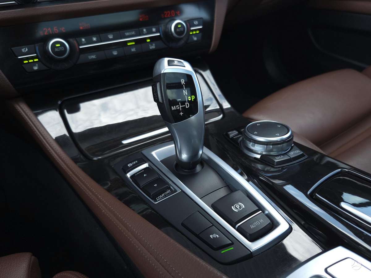 BMW 520, 2.0 l., wagon