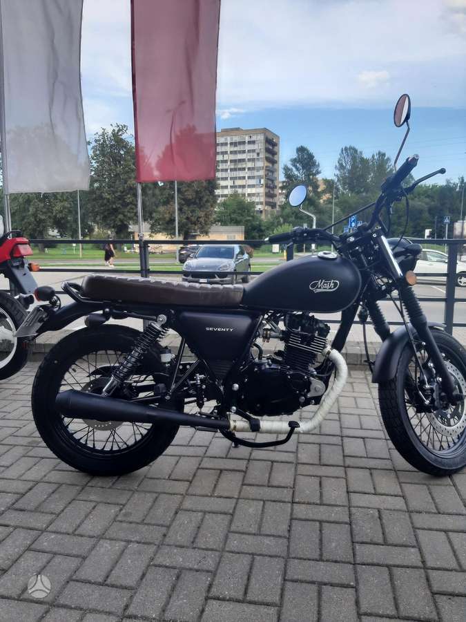 Mash Seventy 125cc, street / classic