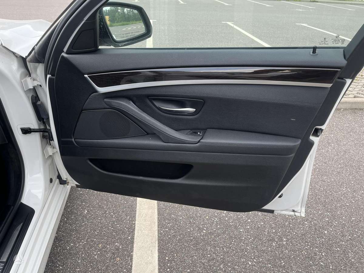 BMW 528, 2.0 l., sedanas