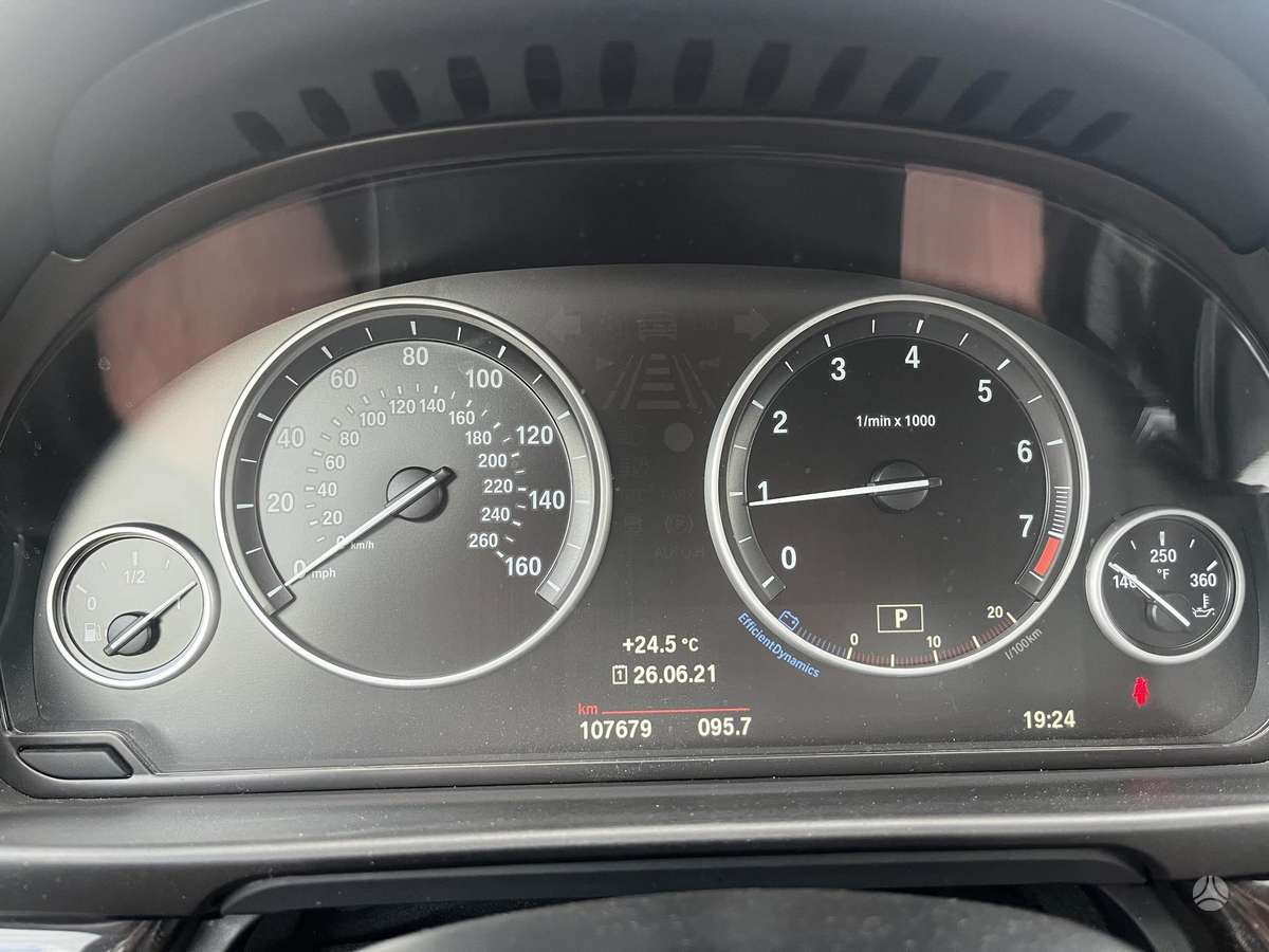 BMW 528, 2.0 l., Седан