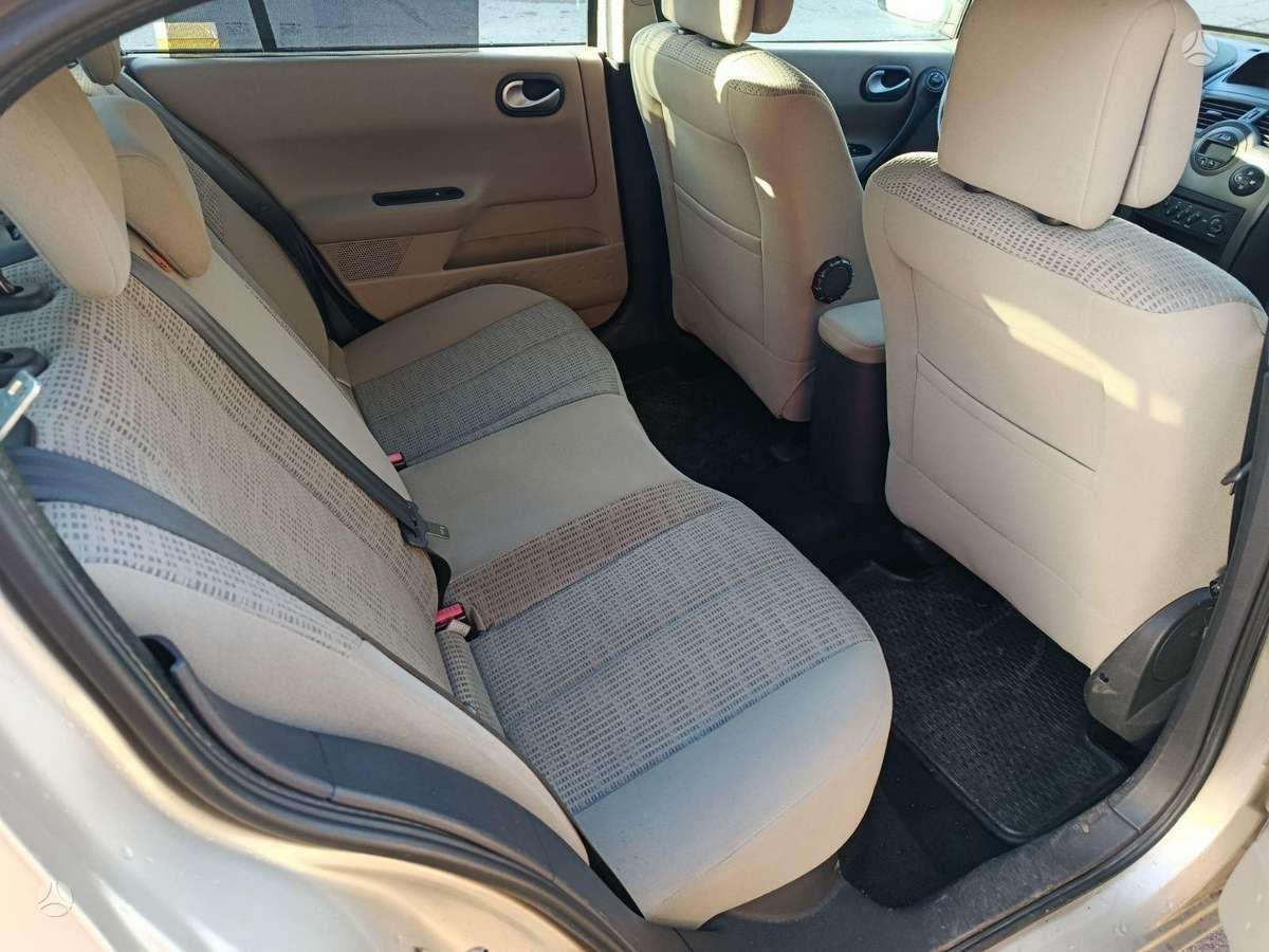 Renault Megane, 2.0 l., Седан