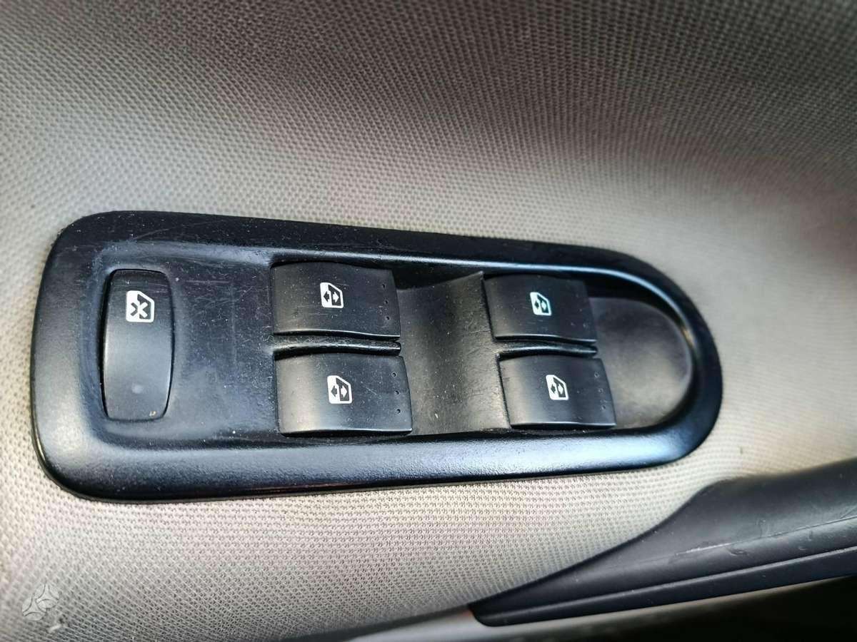 Renault Megane, 2.0 l., Седан