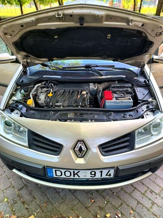 Renault Megane, 2.0 l., Седан