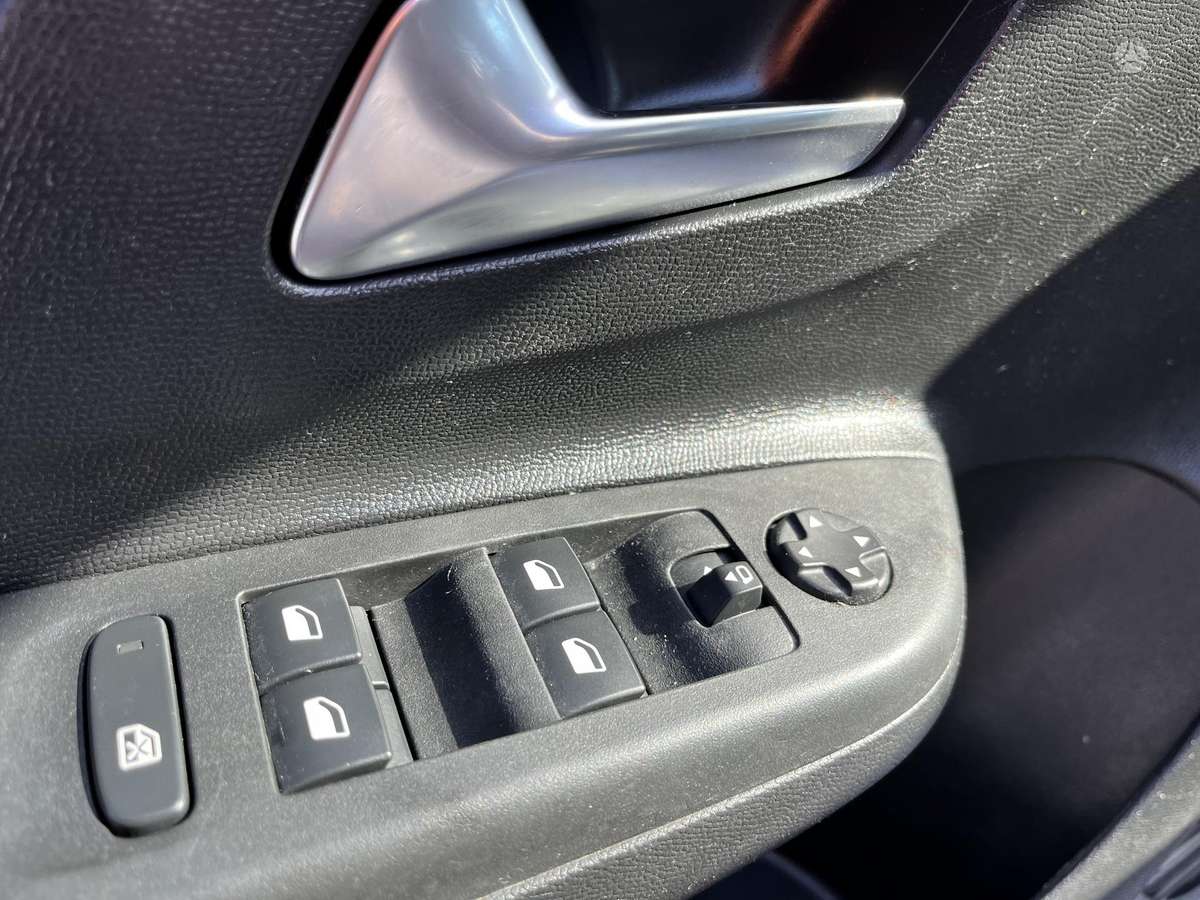 Opel Corsa, 1.2 l., hatchback
