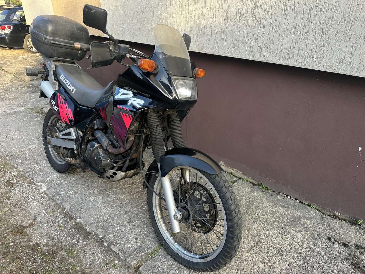 Suzuki DR 650cc, krosa / enduro