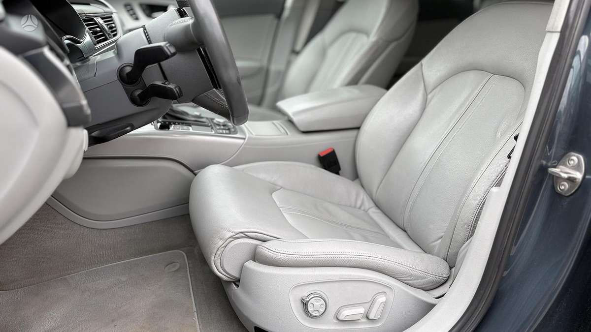Audi A6, 3.0 l., wagon
