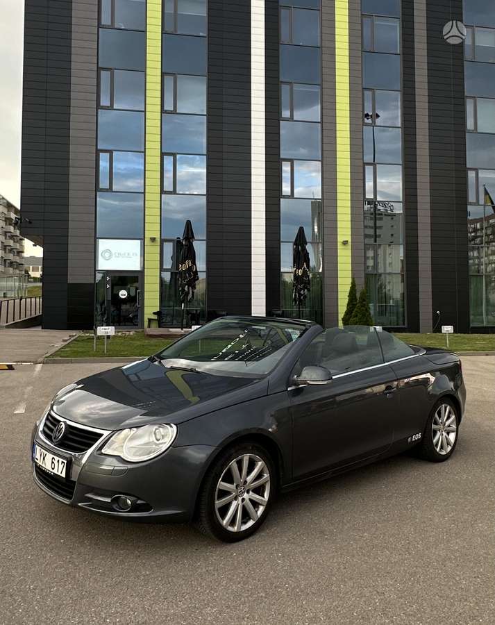 Volkswagen Eos, 2.0 l., convertible
