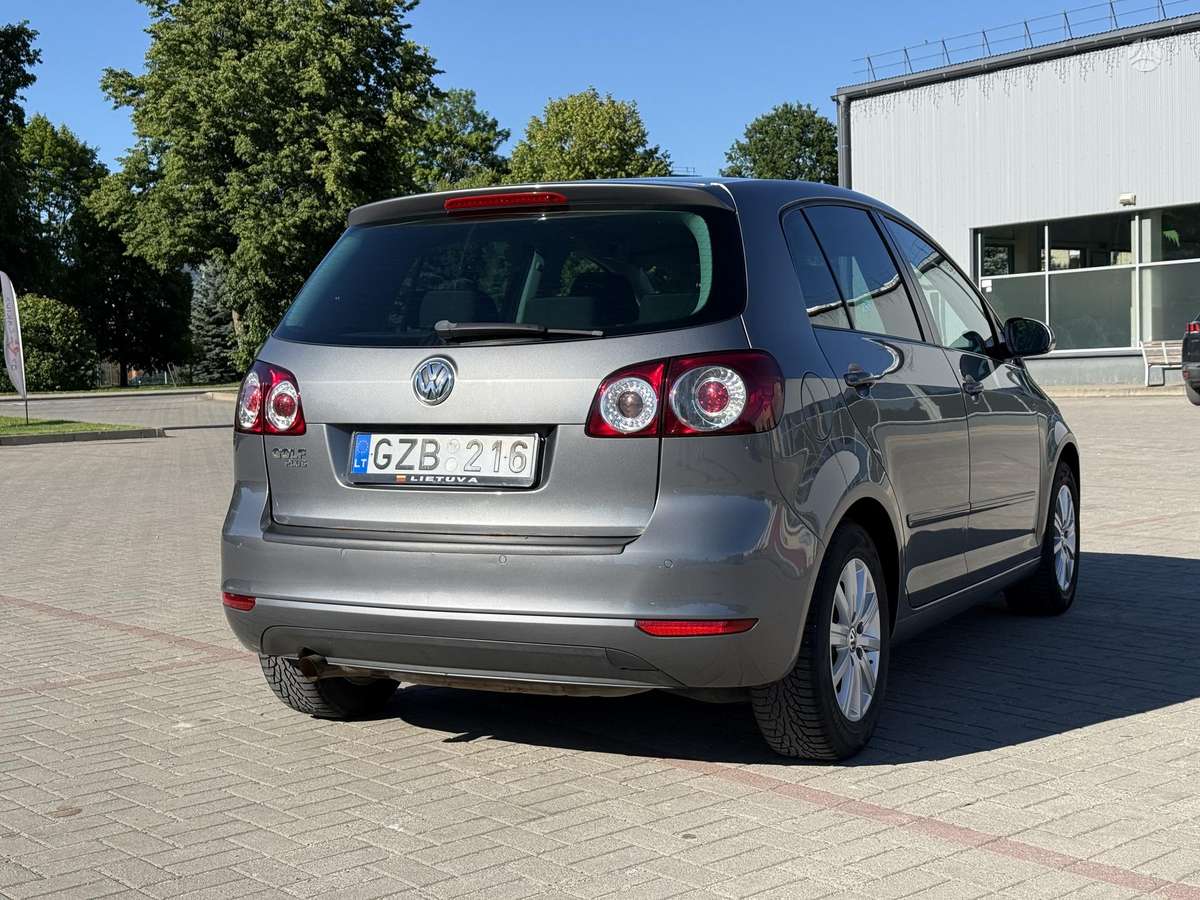 Volkswagen Golf Plus, 1.2 l., hatchback