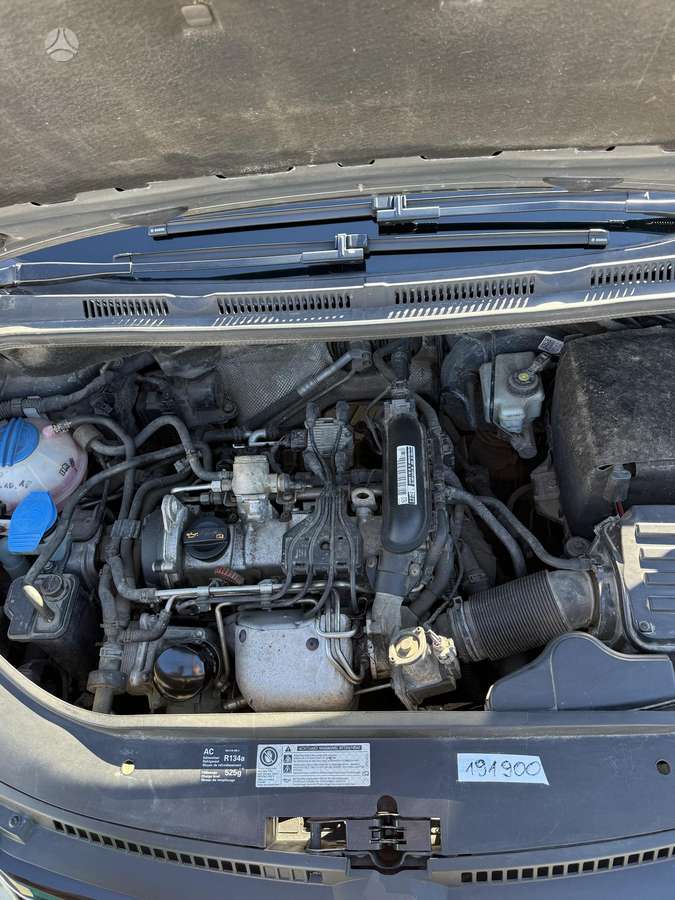 Volkswagen Golf Plus - 8