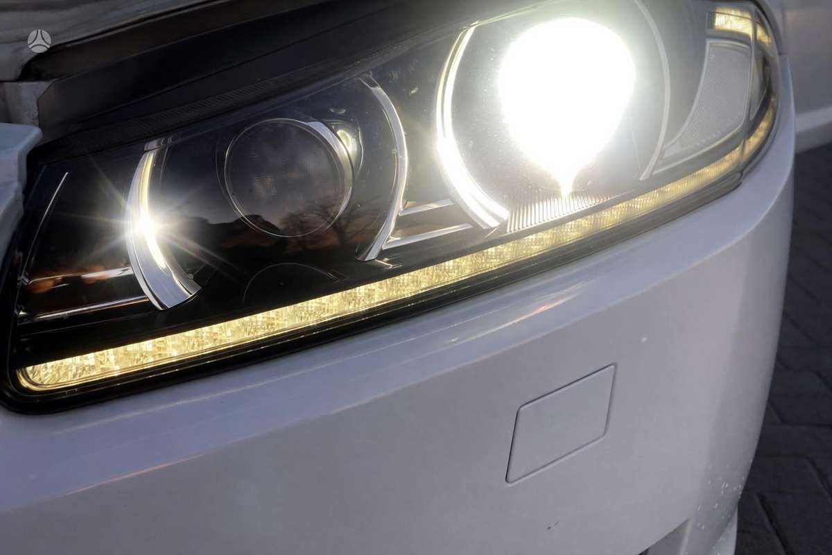 Jaguar XF, 2.2 l., Седан