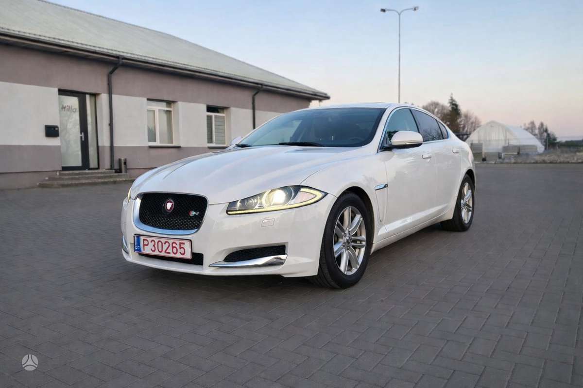 Jaguar XF, 2.2 l., Седан