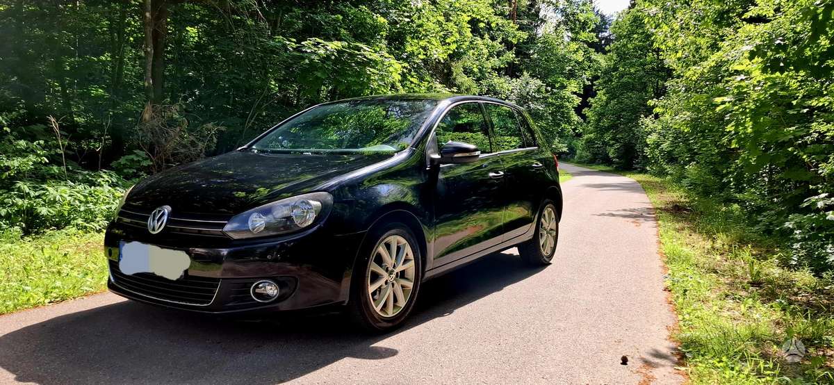 Volkswagen Golf - 3