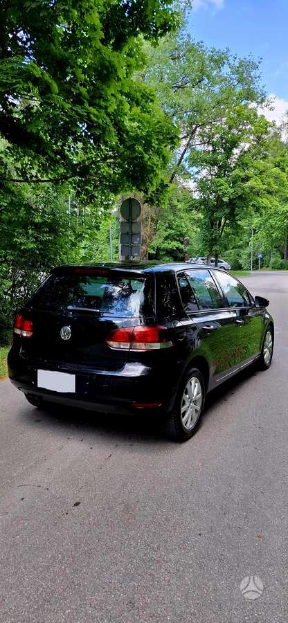 Volkswagen Golf - 5