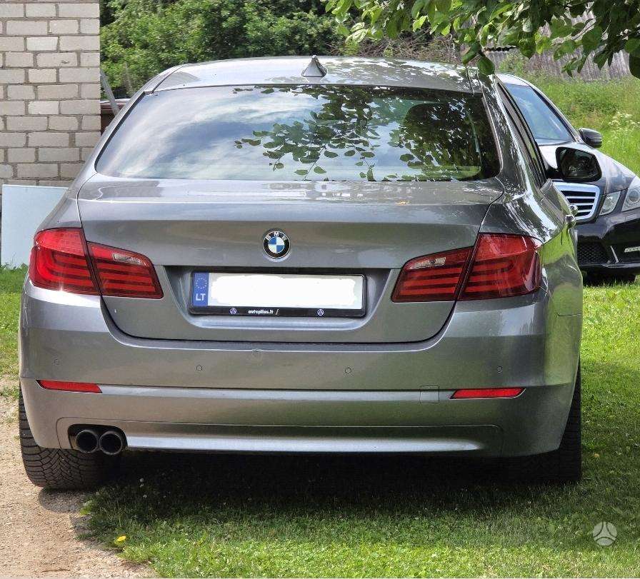 BMW 528, 3.0 l., Седан