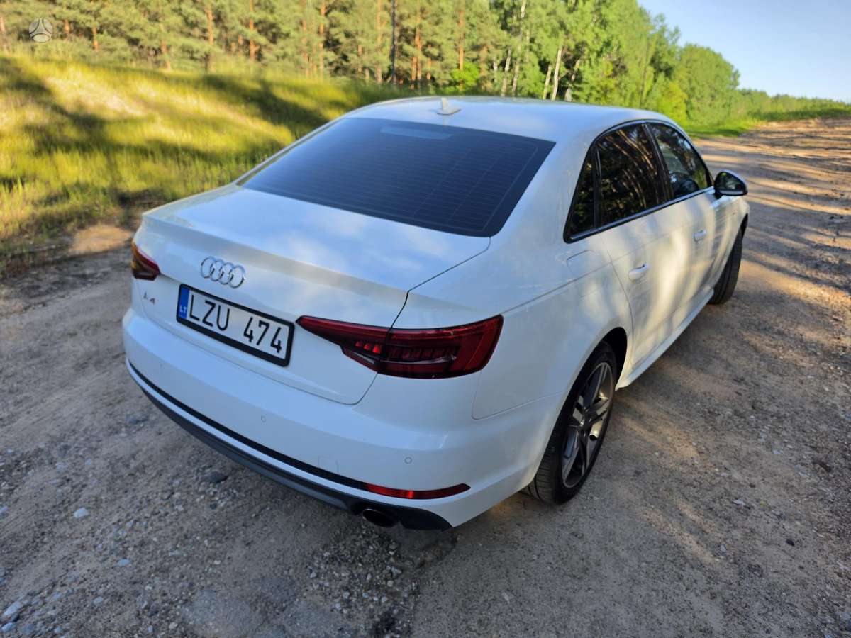 Audi A4, 2.0 l., saloon / sedan