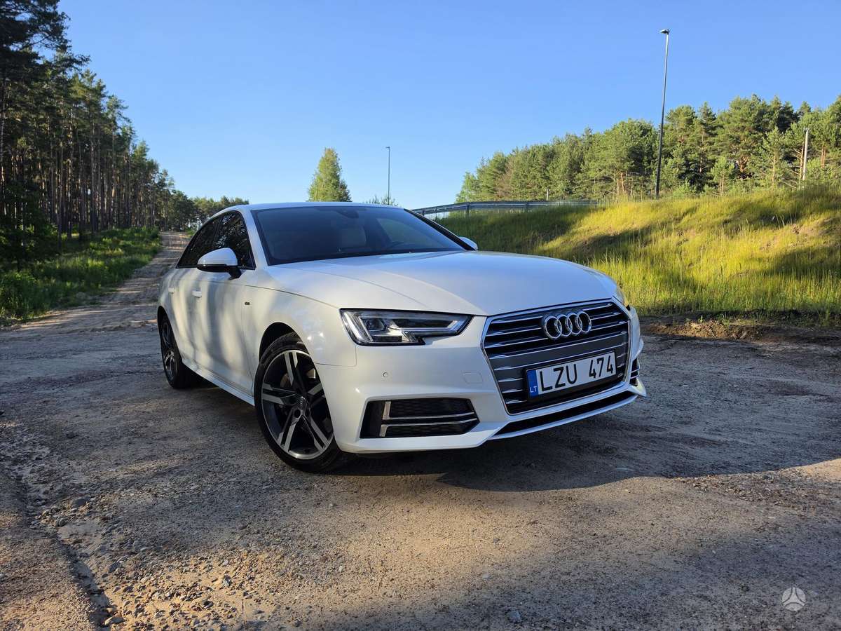 Audi A4, 2.0 l., saloon / sedan