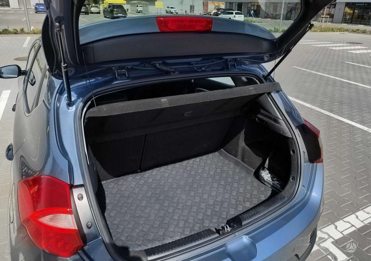 Kia Ceed, 1.6 l., hatchback